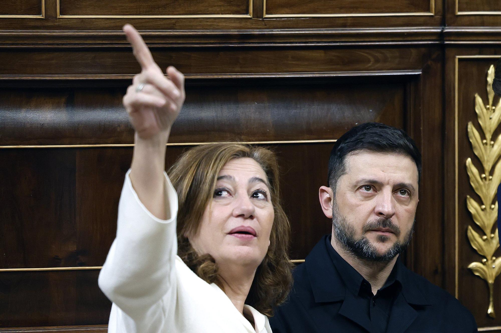 En imágenes: Zelenski inicia en el Congreso su tercera visita oficial a España y se reúne con Armengol y Rollán