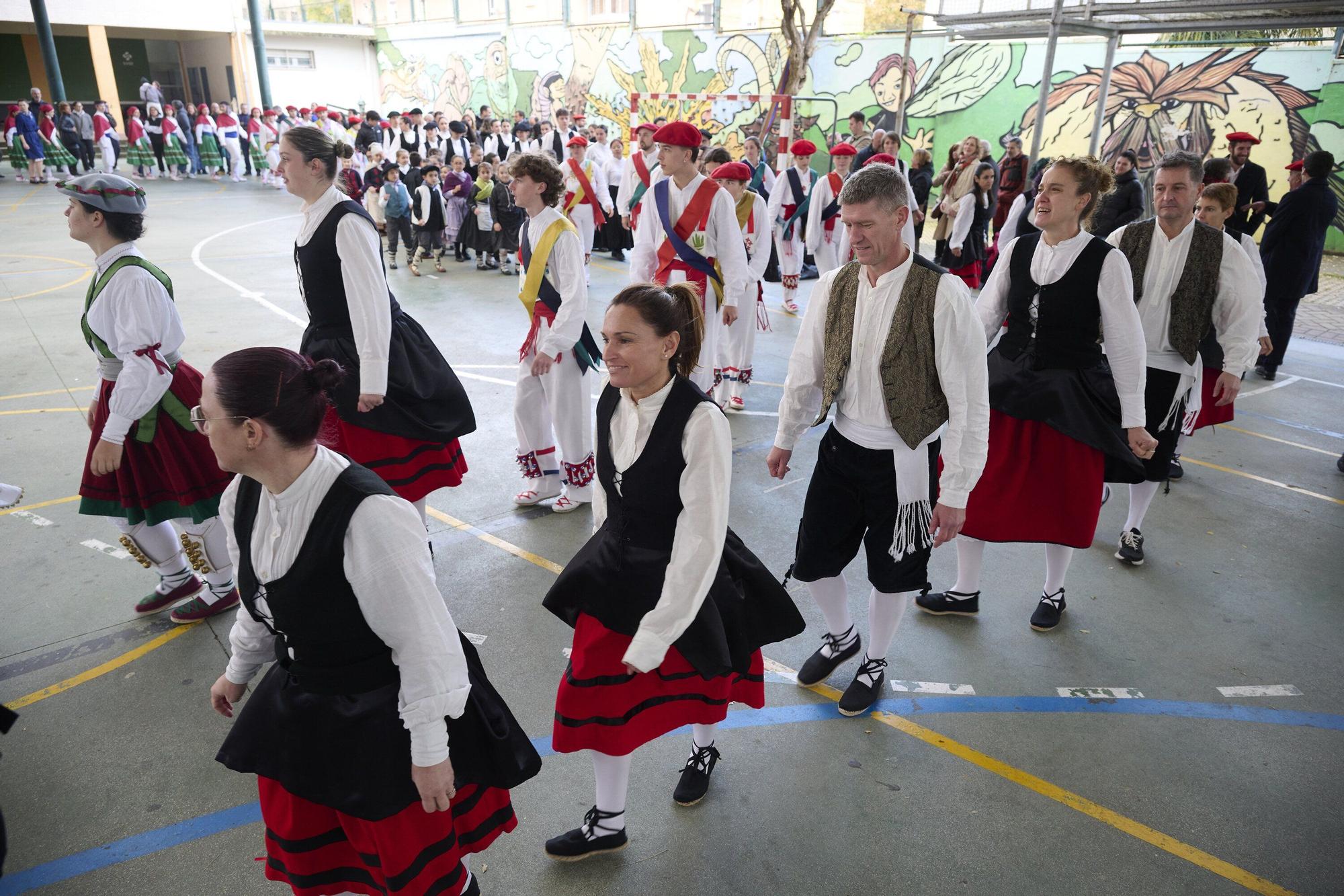 III Día del grupo de danzas Larratz