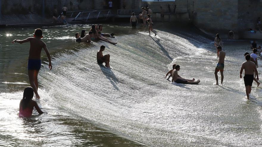 Navarra precisa que no tiene notificación de ningún fallecido por la ola de calor