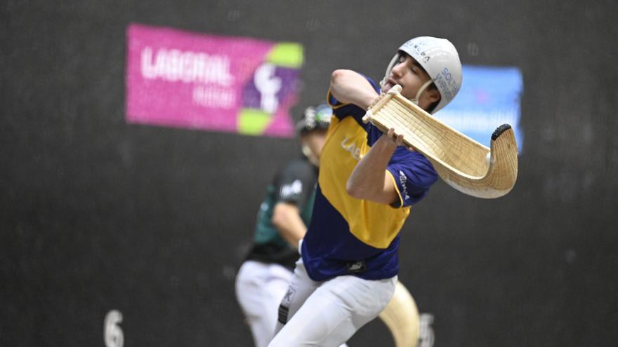 Aritz Erkiaga y Johan inician su camino en el Individual