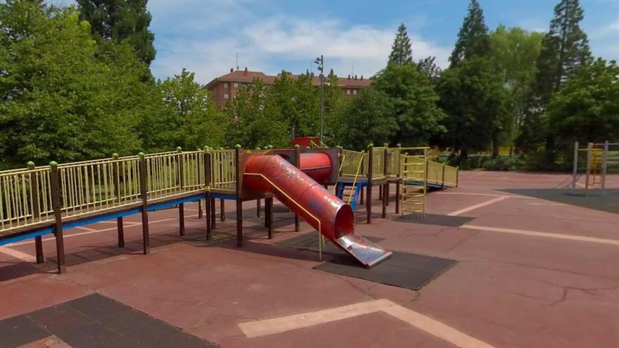 El parque de San Martín empieza esta semana a renovar su zona de juegos