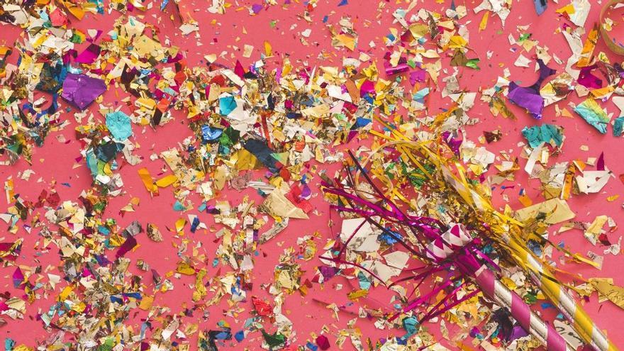 Del confeti a la purpurina: cómo limpiar la suciedad más típica de fin de año