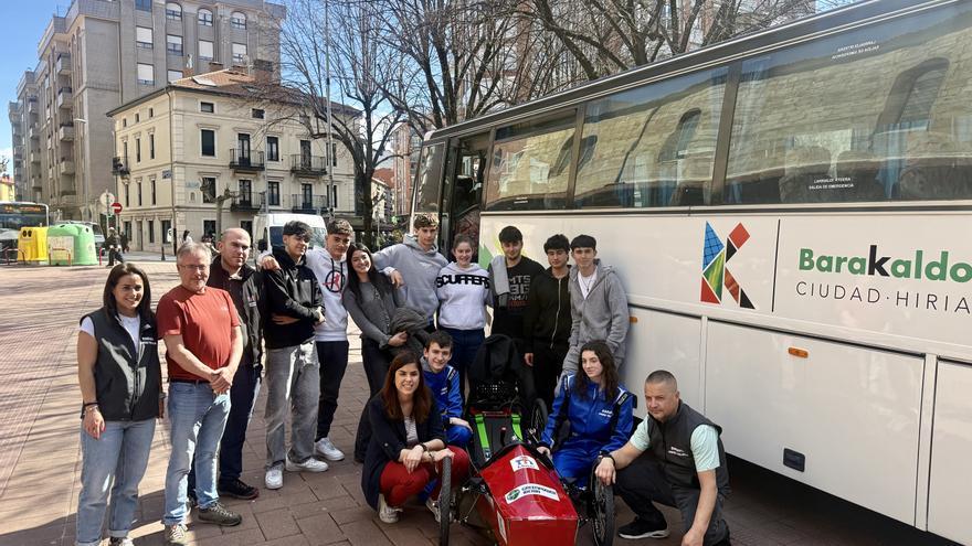 Alumnado del CIFP Barakaldo da una nueva vida a un autobús