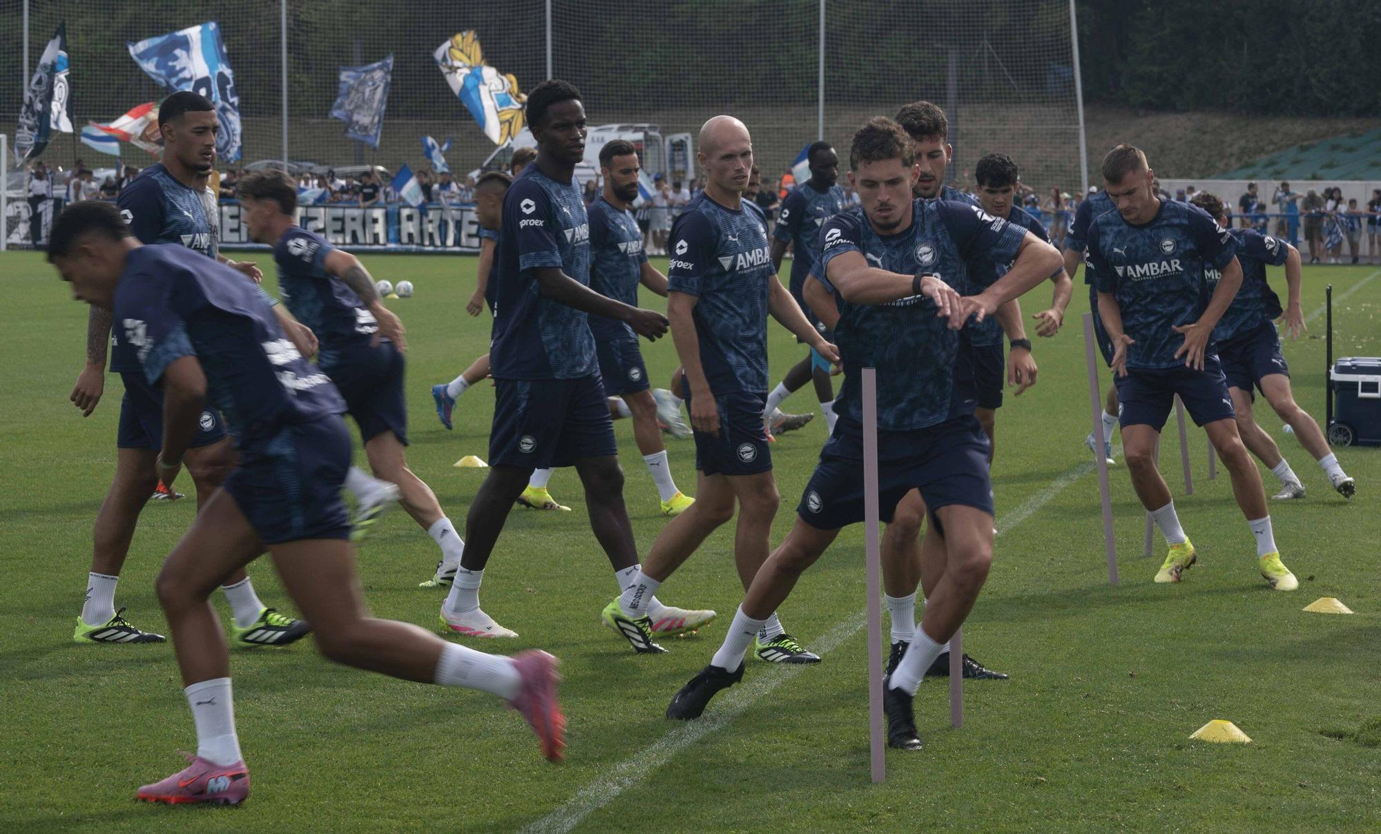 En imágenes: Una afición entregada al Alavés