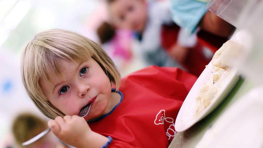 Destinados 275.000 euros para ayudas a familias para comedores escolares