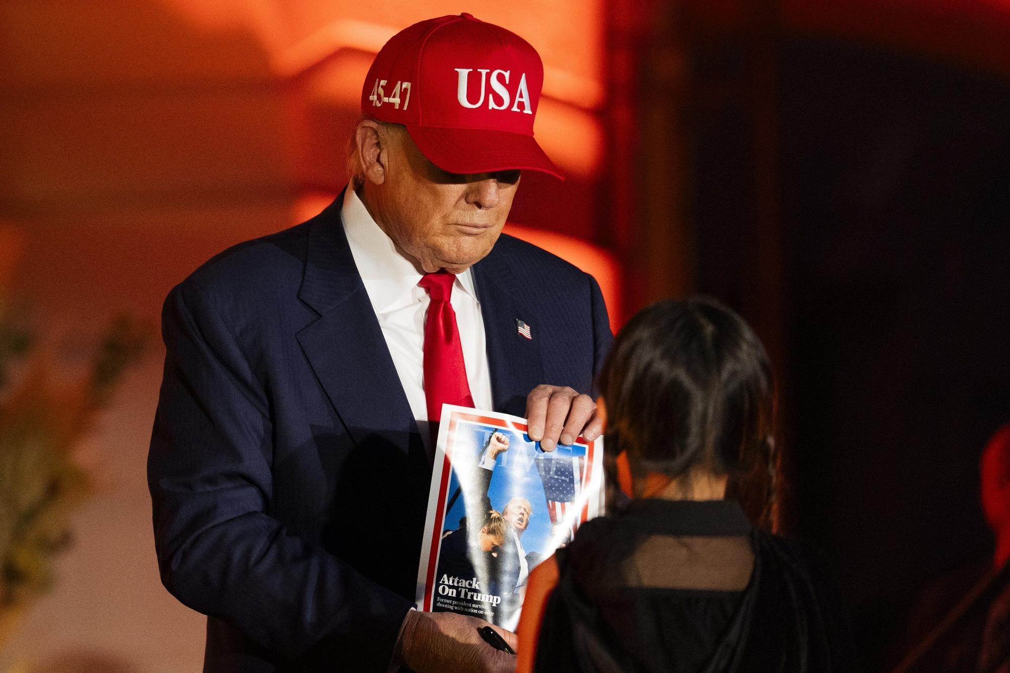 Melania y Trump se rinden ante Halloween: dulces, niños y calabazas en la Casa Blanca