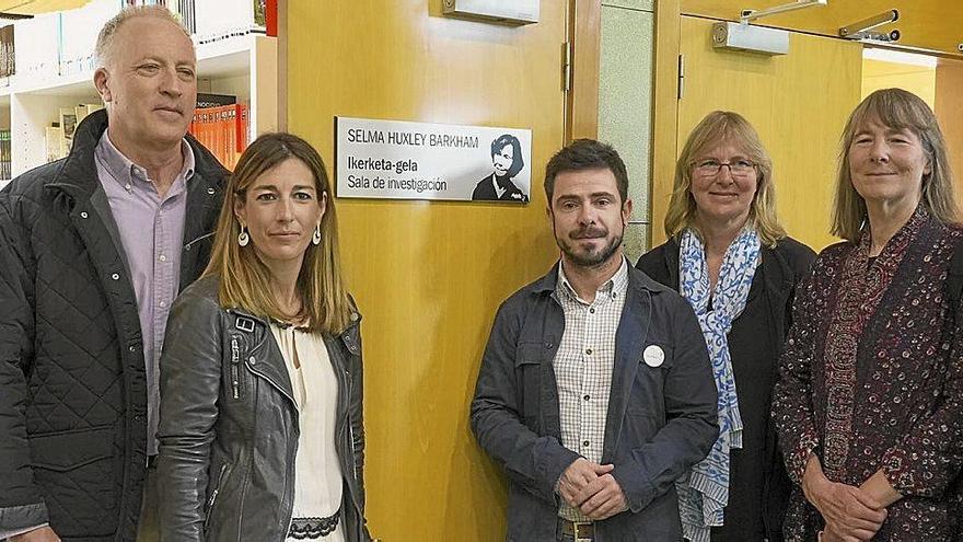 Selma Huxleyk Gipuzkoako artxiboko areto bati emango dio izena