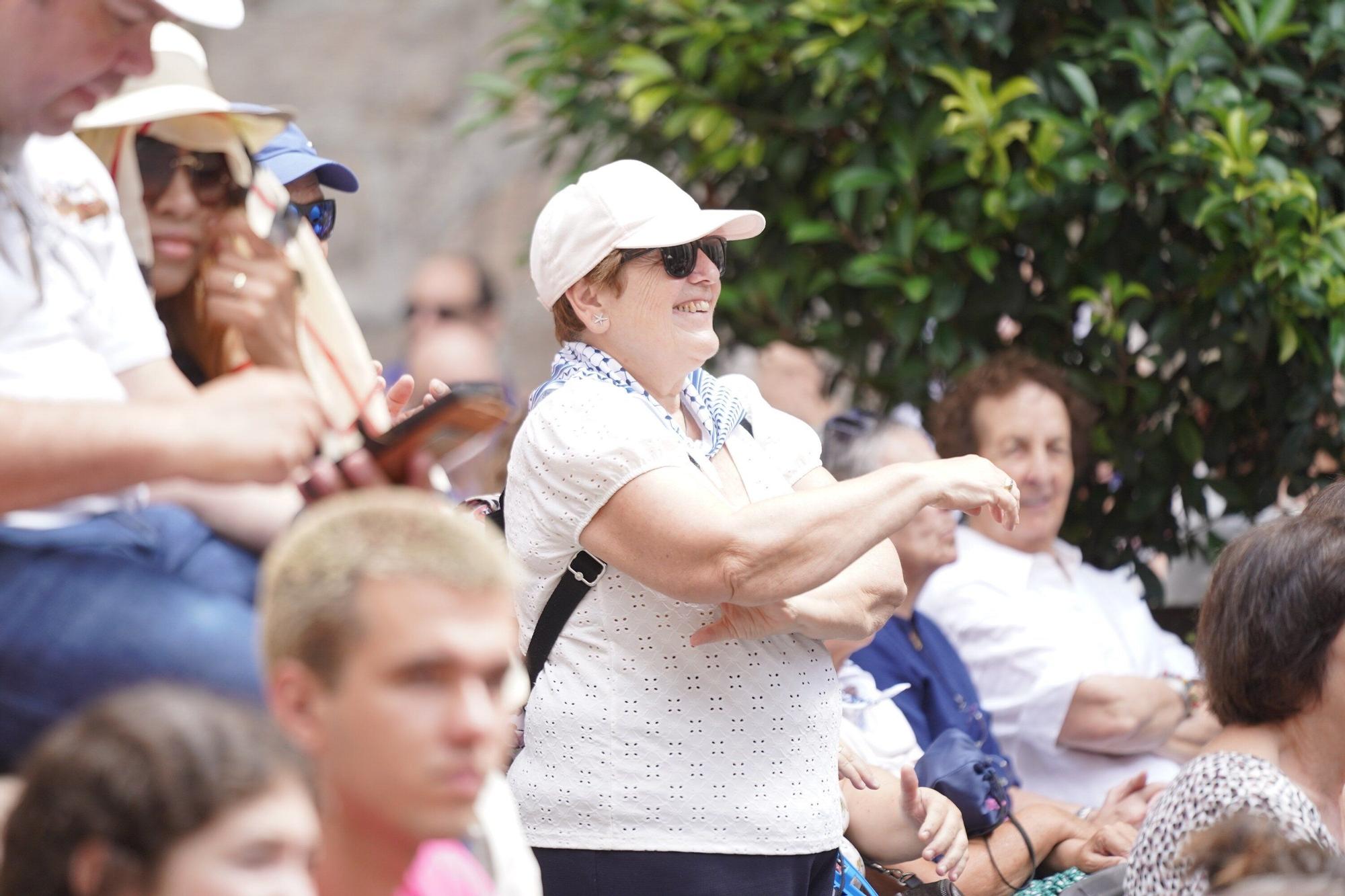 En imágenes: La penúltima sesión de bertsolaris en Aste Nagusia