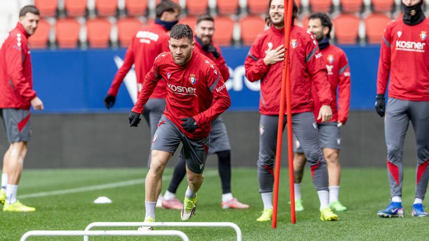 Osasuna, a puerta cerrada en El Sadar preparando el duelo ante el Rayo Vallecano