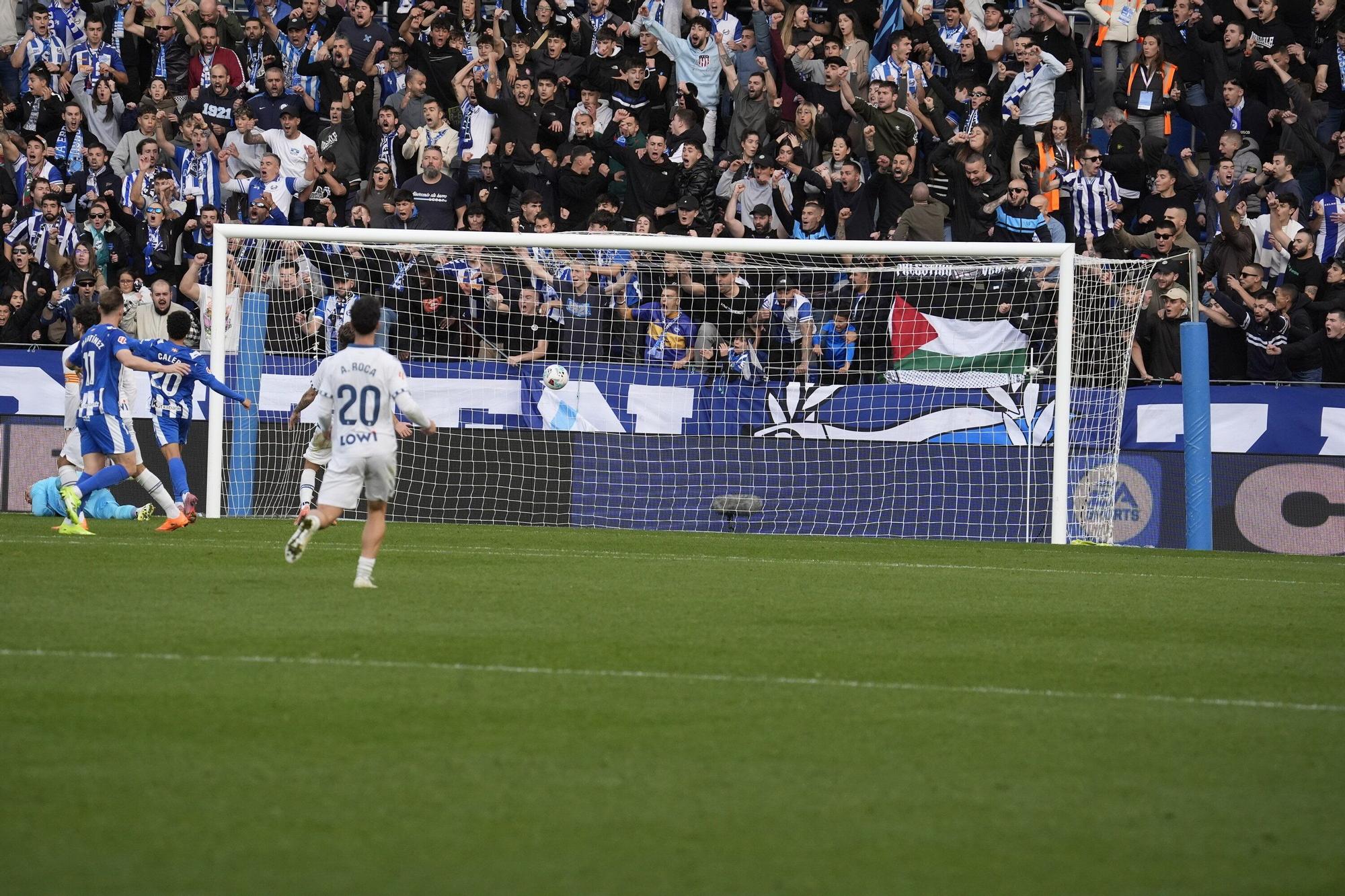 Todas las fotos del Alavés-Espanyol en Mendizorroza