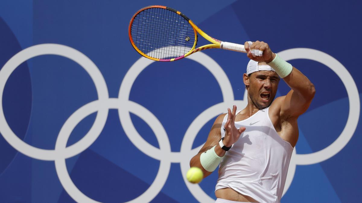 Rafa Nadal se está empleando a fondo en los entrenamientos previos a su debut en los Juegos de París.