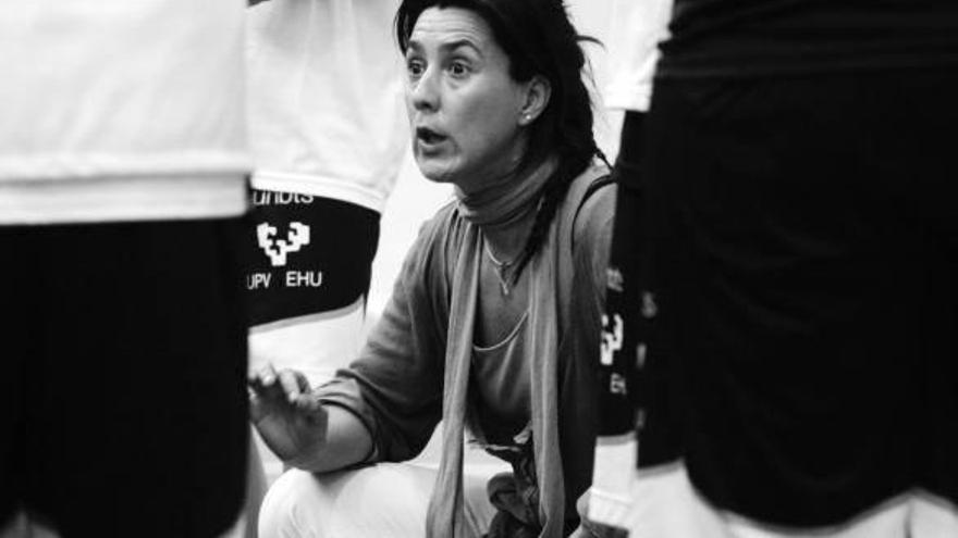 &quot;Si algo tienen las jugadoras es que son súper trabajadoras&quot;