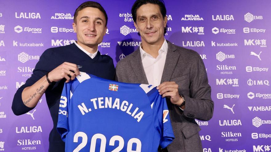 Tenaglia: &quot;No contemplaba otra opción que no fuera seguir en el Alavés&quot;