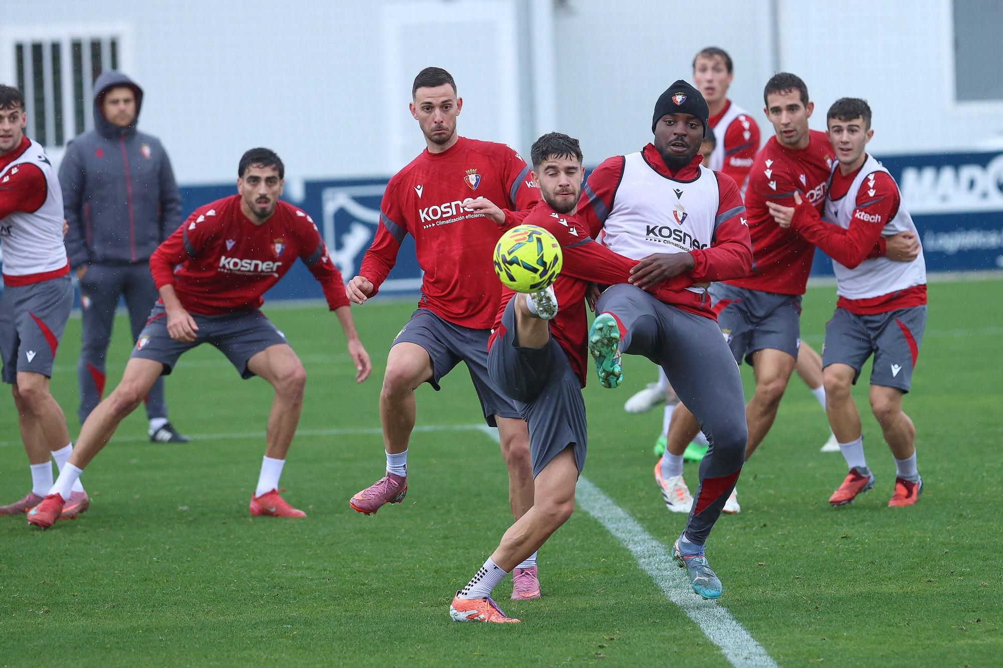 Entrenamiento de Osasuna previo al viaje a Sevilla