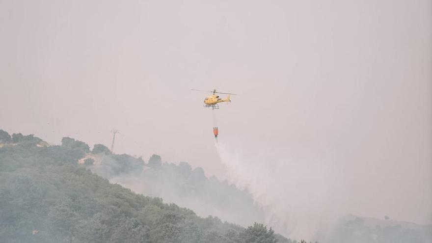 Un incendio de nivel 1 en Colmenar Viejo (Madrid) obliga a desalojar viviendas