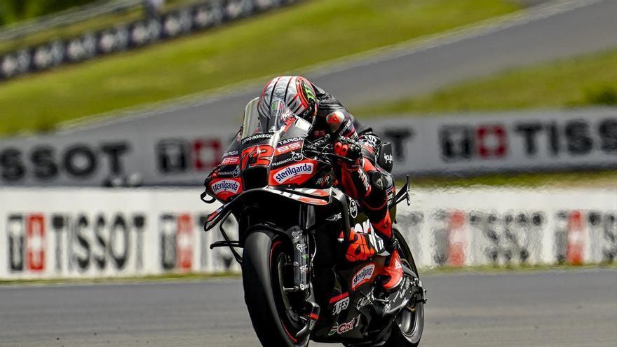 Bezzecchi gana dominando la última carrera de la temporada de Moto GP en Valencia