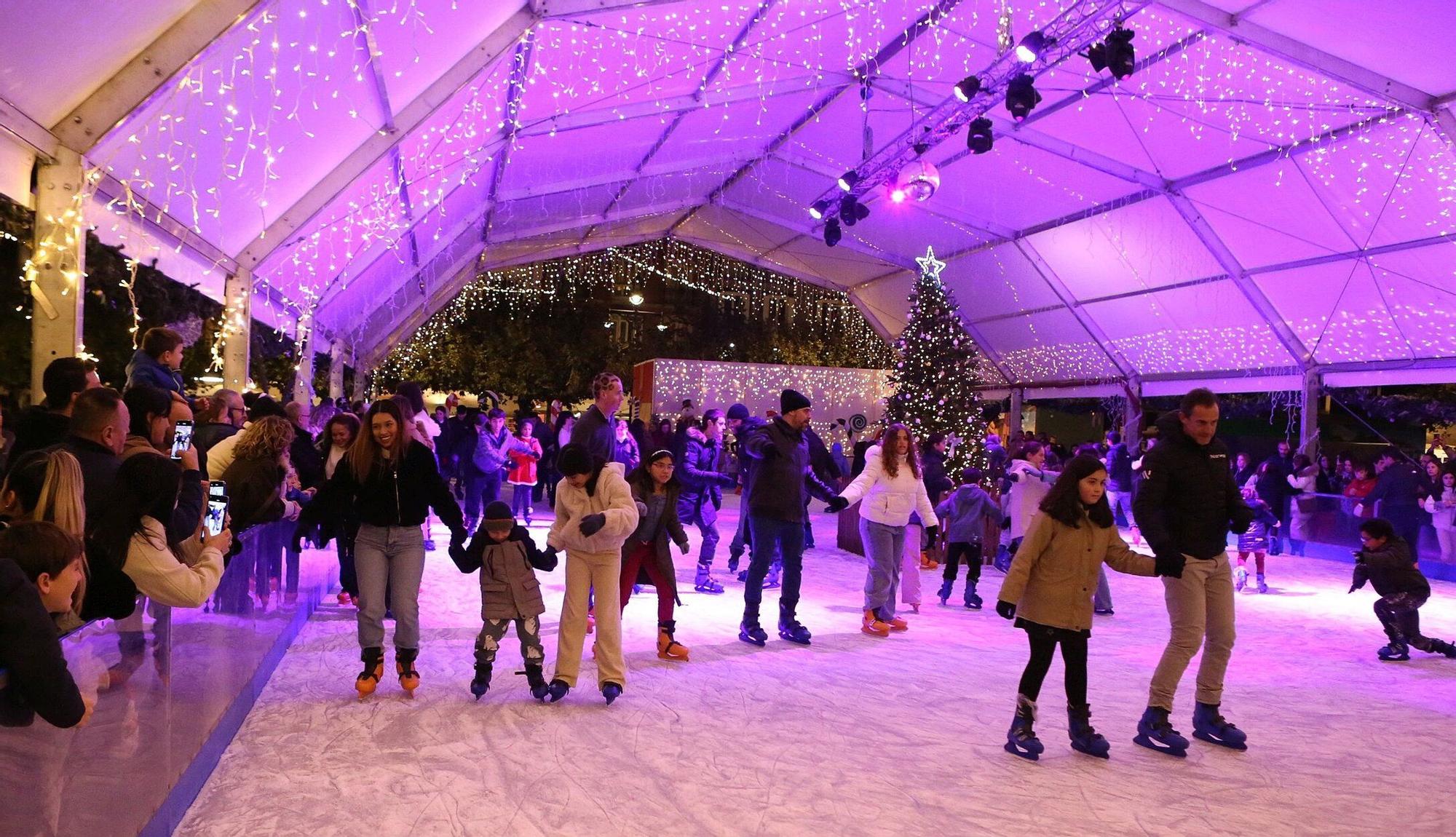 Imagenes del encendido de luces de navidad en Pamplona