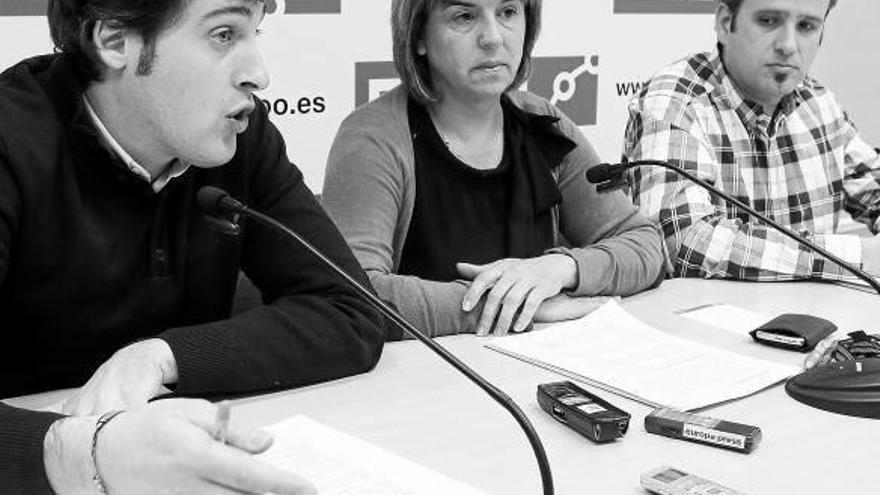 José Antonio Vidal, Pilar Arriaga y Eduardo Jiménez, de CCOO.