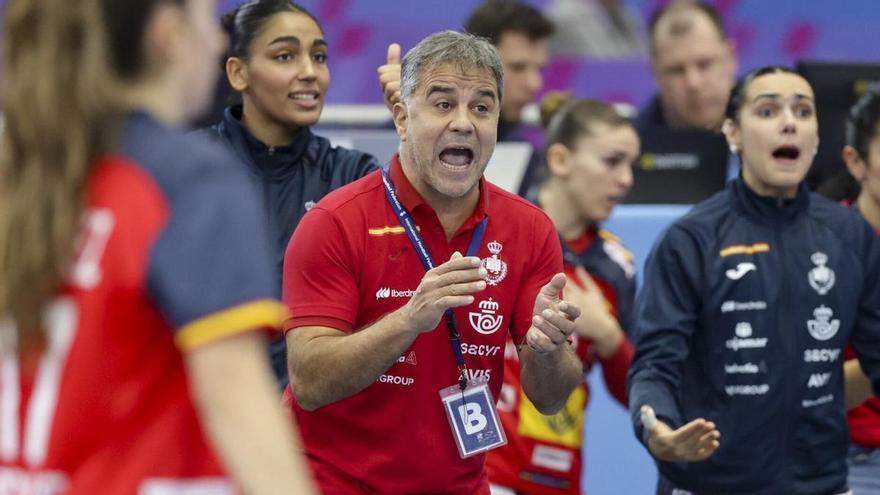 &#039;Las Guerreras&#039;, ante su primer &#039;match ball&#039; en el Mundial de balonmano