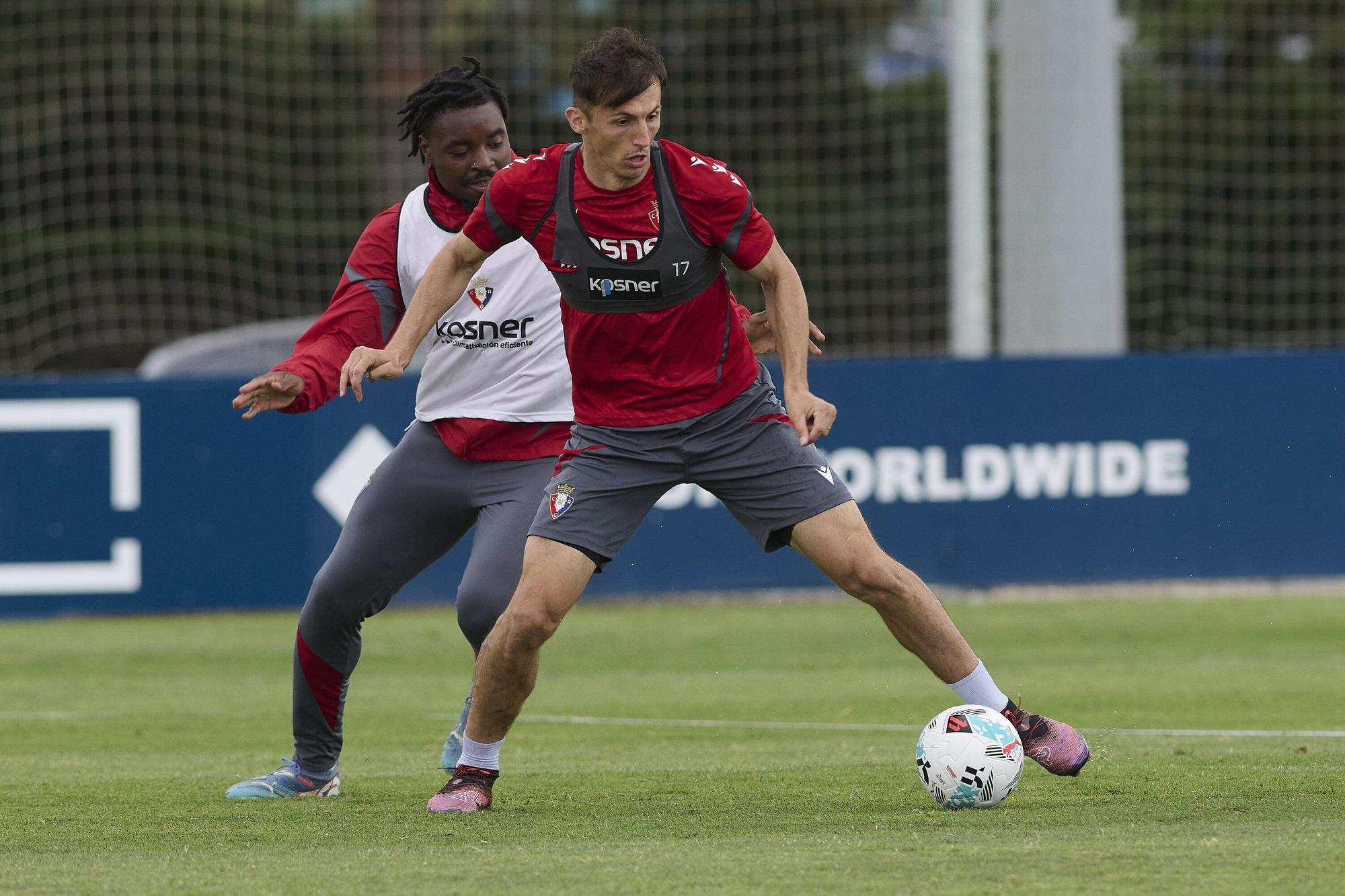 Fotos del entrenamiento de tarde de Osasuna (23/07/2025)