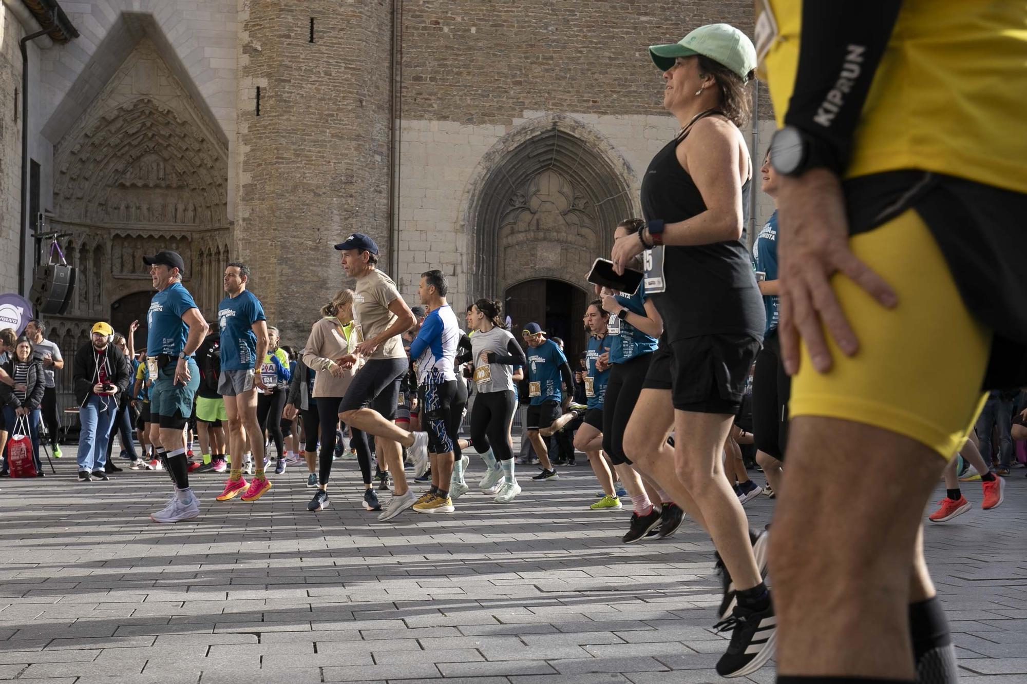En imágenes: Buen tiempo y buen ambiente en la Conquista de la Almendra (¡Búscate en las fotos!)