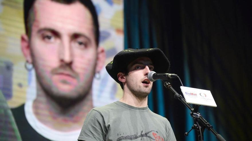 Nafarroako Bertsolari Txapelketa | Lehena Xabat Illarregirentzat