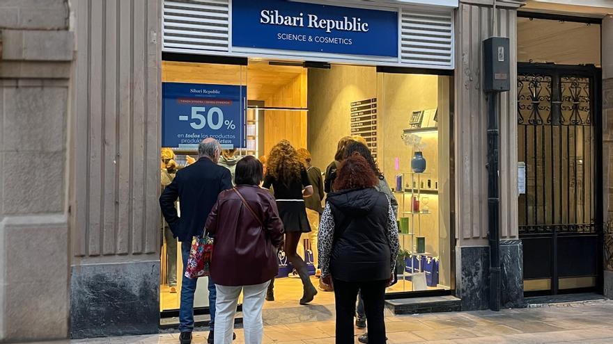 El famoso sérum vasco vuelve a batir récords en sus tiendas de Euskadi