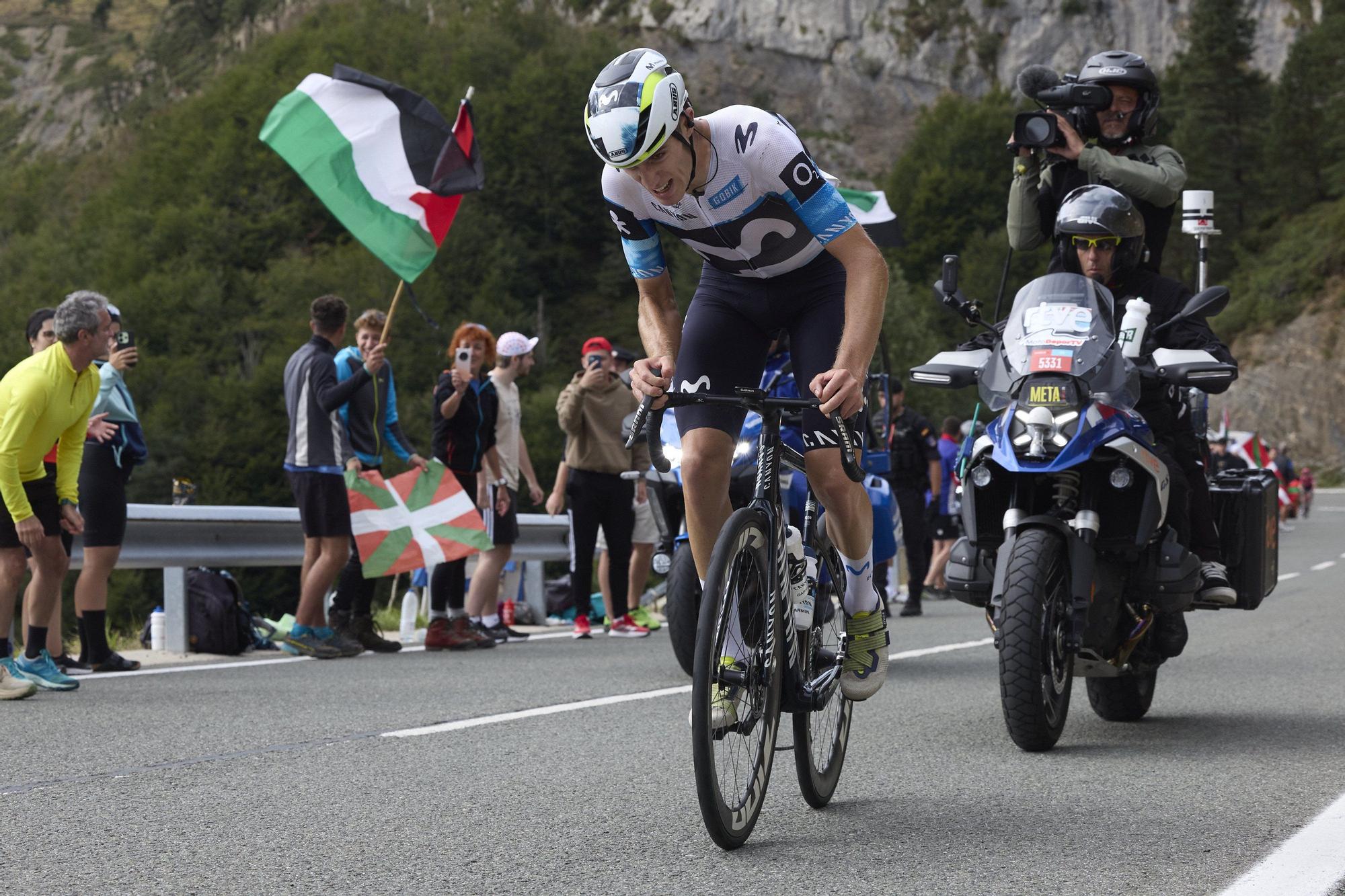 Fotos de la etapa navarra de La Vuelta 25 entre Sendaviva y Larra - Belagua