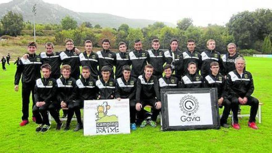 LIGA CADETE NAVARRA: Mikel Aramendía, Imanol Astarriaga, Juan Cantón, Miguel Casado, Javier Casado, Ander Cubillas, Rubén Echeverría, Javier Elcano, Rubén Galdeano, Asier Garín, Martín Gómez de Segura, Yeray López de Dicastillo, Silvestre Marín, Martín Ma