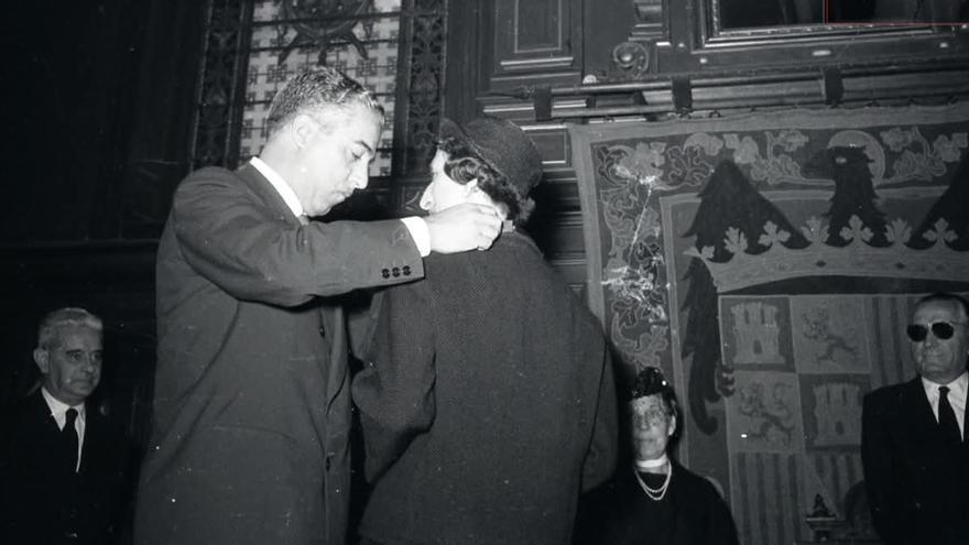 Abanto quita el título de Hijo Predilecto a José María Ruiz Salas