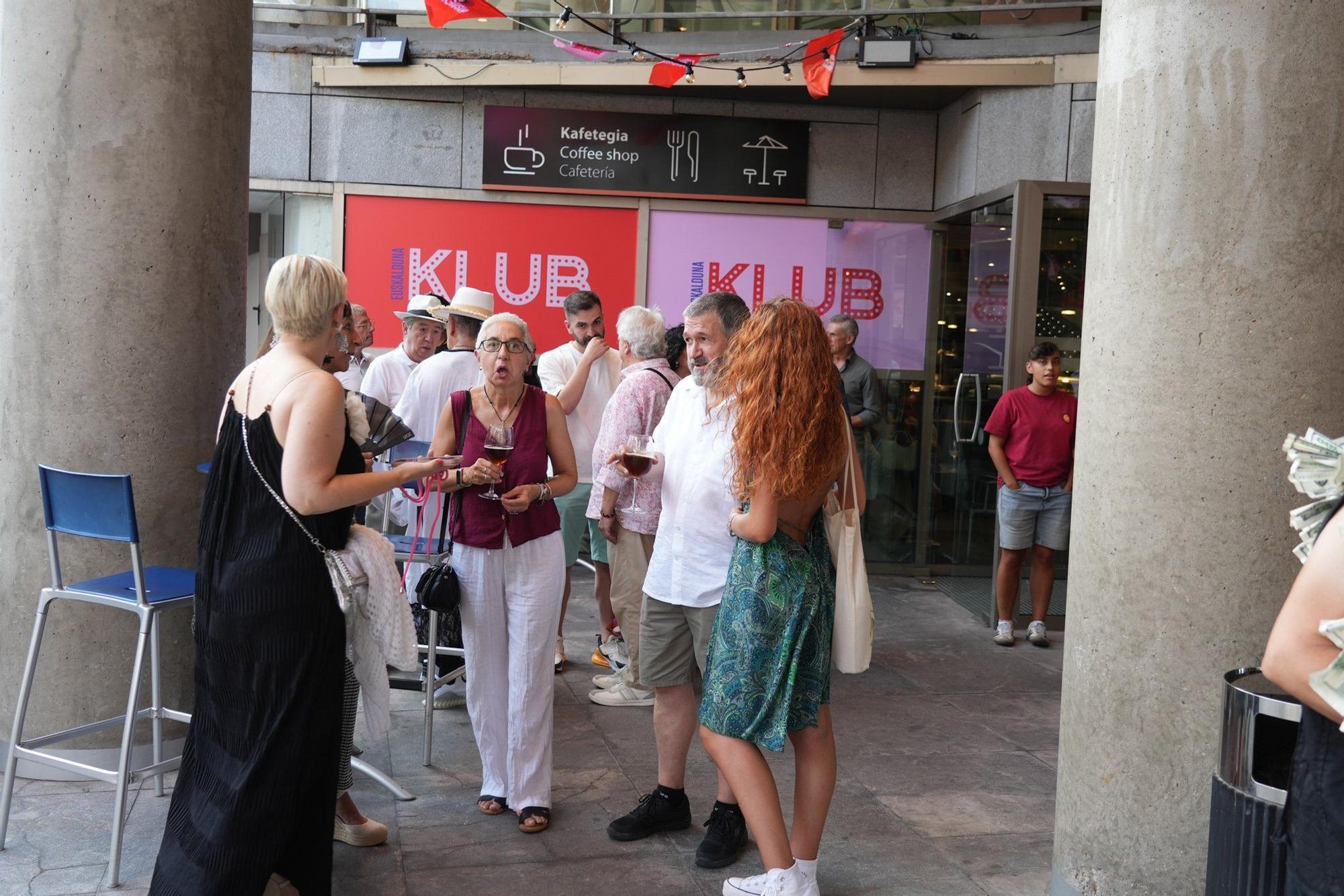 En imágenes: Euskalduna Klub abre como punto de encuentro