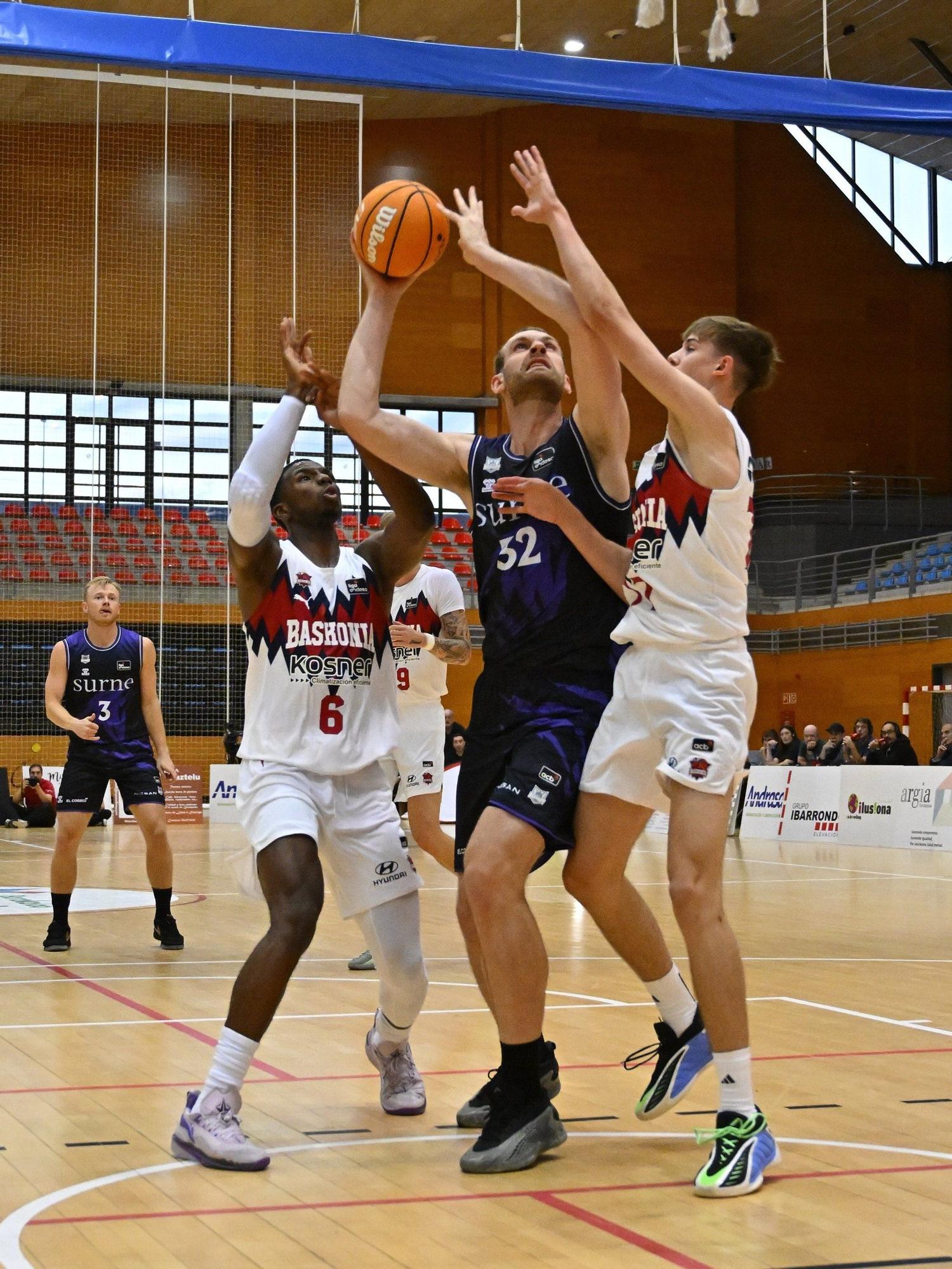 El Bilbao Basket-Baskonia, en imágenes