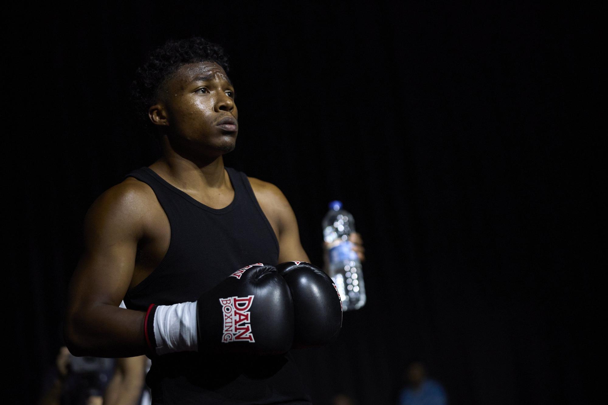 El Muay Thai pone en pie el Navarra Arena