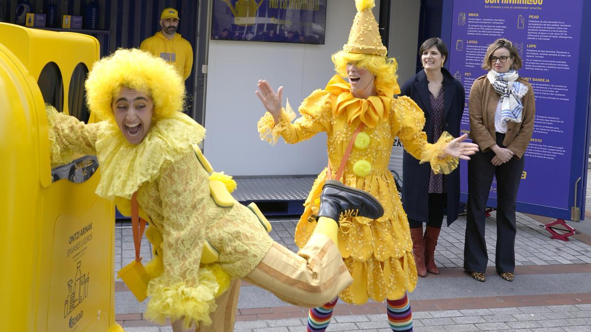 Arranque de la campaña ‘Horia da / Ez da horia’ para impulsar el reciclaje en el territorio.