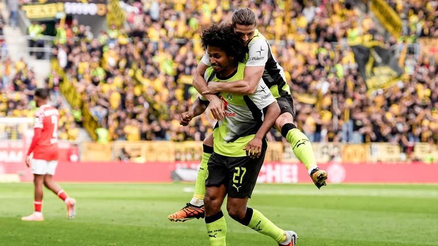 El Borussia Dortmund avisa al Athletic con una nueva victoria