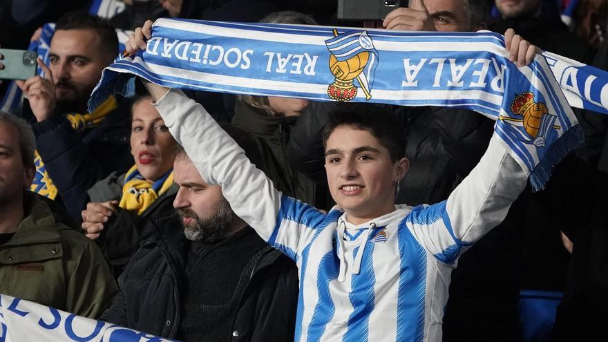 Real Sociedad: La Piazza del Popolo nuevo punto de encuentro de la afición realista