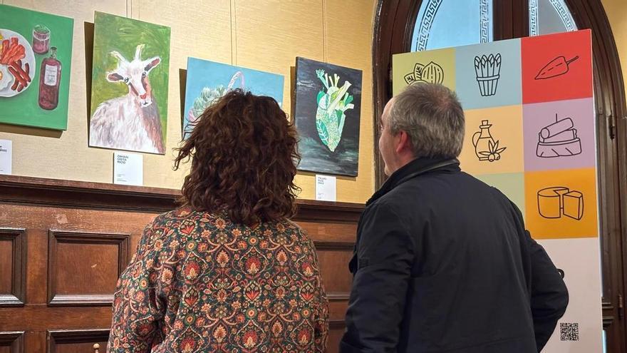 Reyno Gourmet inaugura la exposición del 5º Concurso de Pintura de Producto Local en el Nuevo Casino