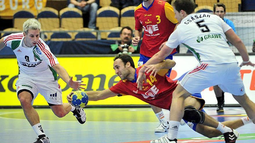 España mantiene la tensión y llega invicta a semifinales