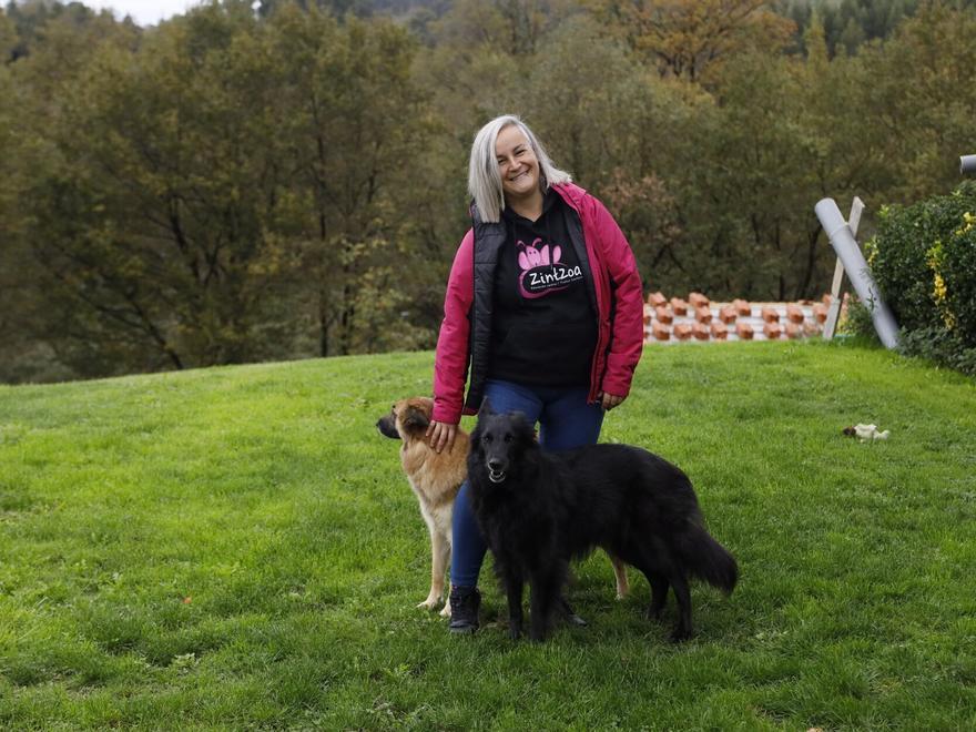 El rincón de Erandio donde el cariño cura a los amigos de cuatro patas