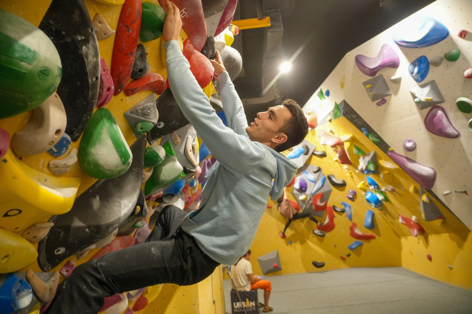 Rocódromo Urban Boulder, en el barrio de Salburua.