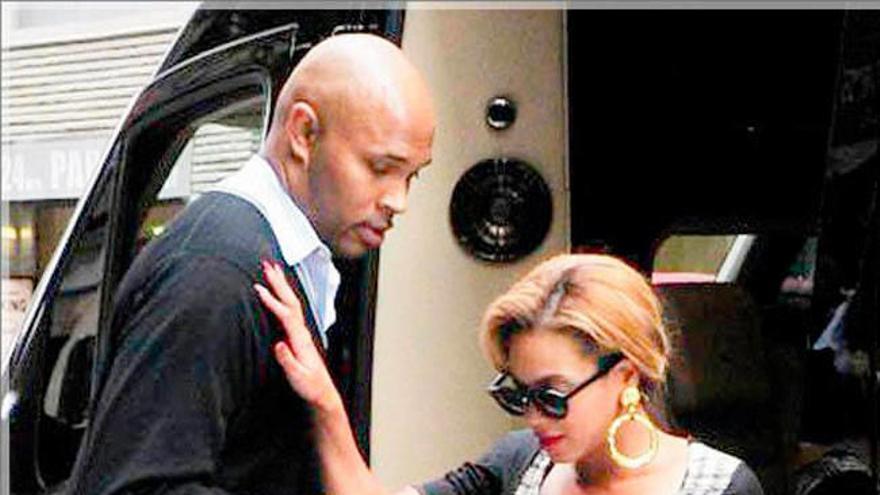 ¿Tiene Beyonce un lío con su guardaespealdas?
