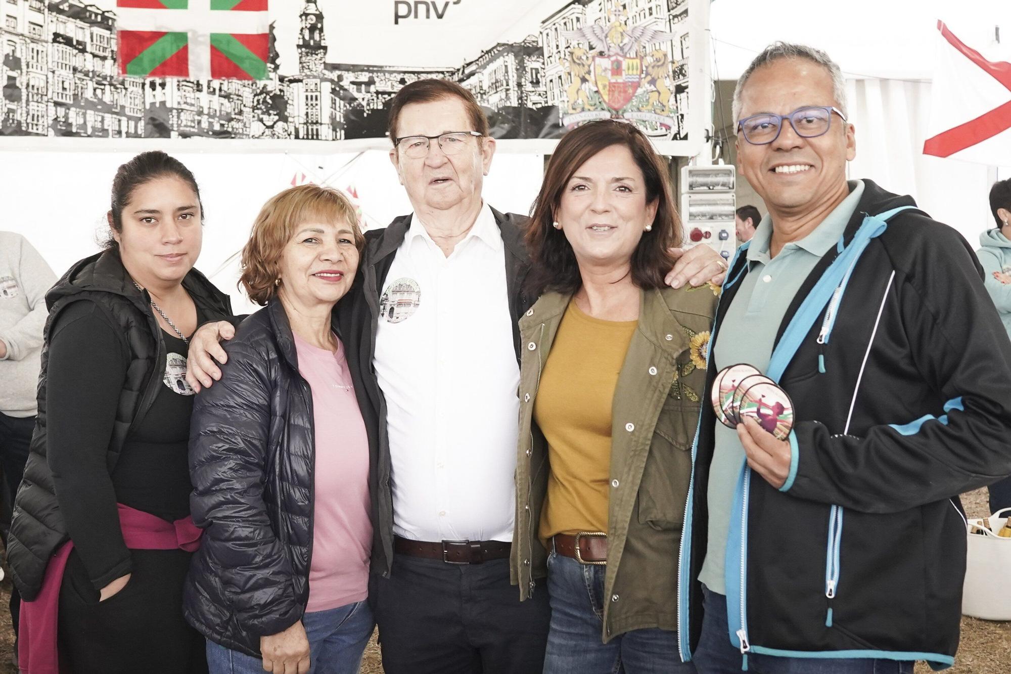 Elena Cuadras, Carolina Tenorio, José Luis Merino, Beatriz Artolazabal y Lucho Royero.