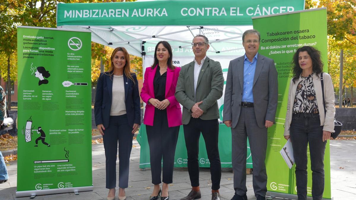 El campus de EHU en Álava se convierte en el primer ámbito universitario en sumarse a la red de espacios libres de humo