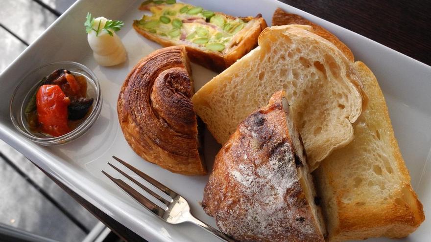 Consultorio de nutrición | ¿Es recomendable eliminar el pan para perder peso?