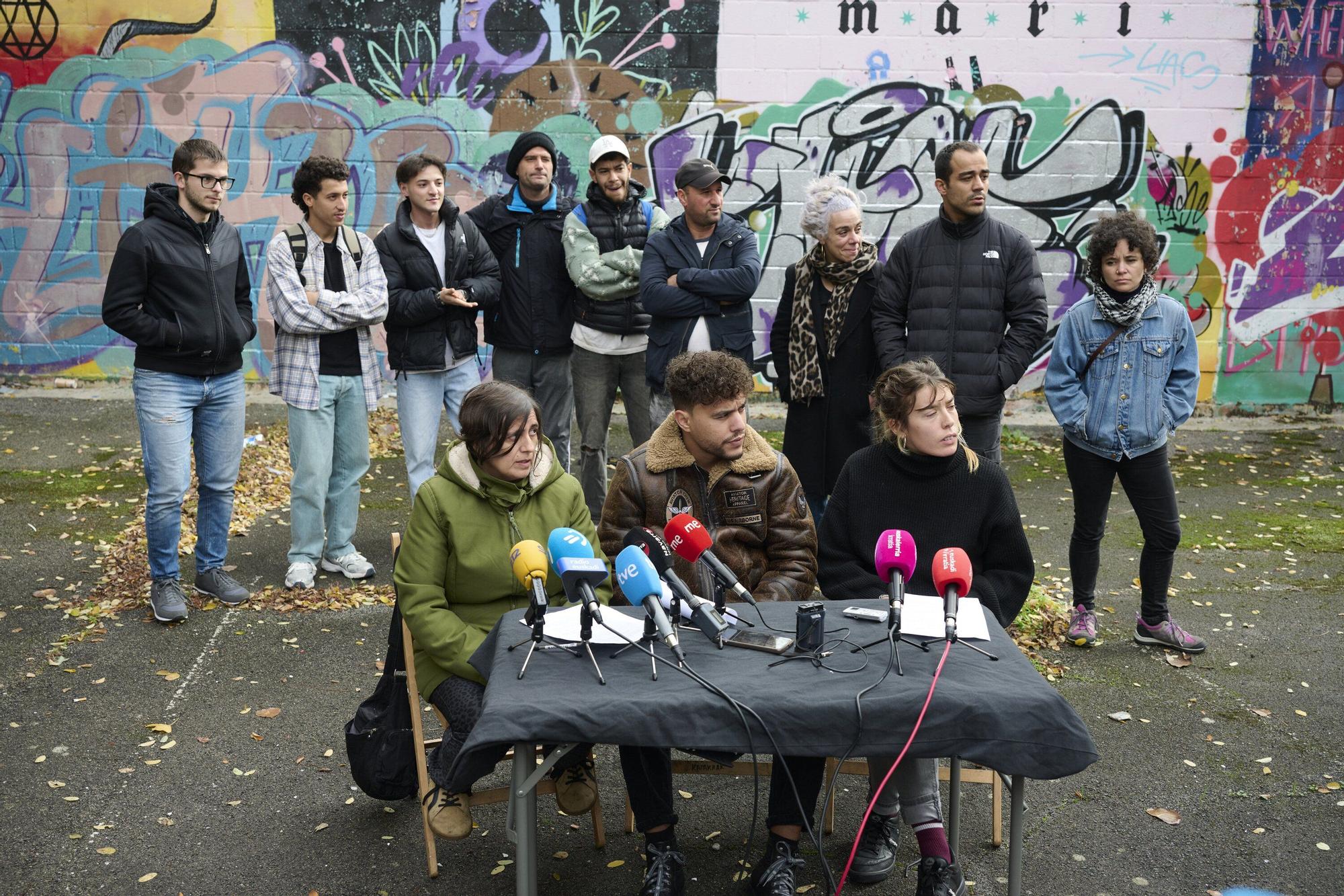 Los colectivos sociales solicitan al Ayuntamiento de Pamplona espacios municipales para alojar a personas sin hogar