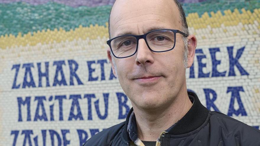 “La ikastola, desde el compromiso con el euskera, es una fórmula de auzolan educativo del siglo XXI”