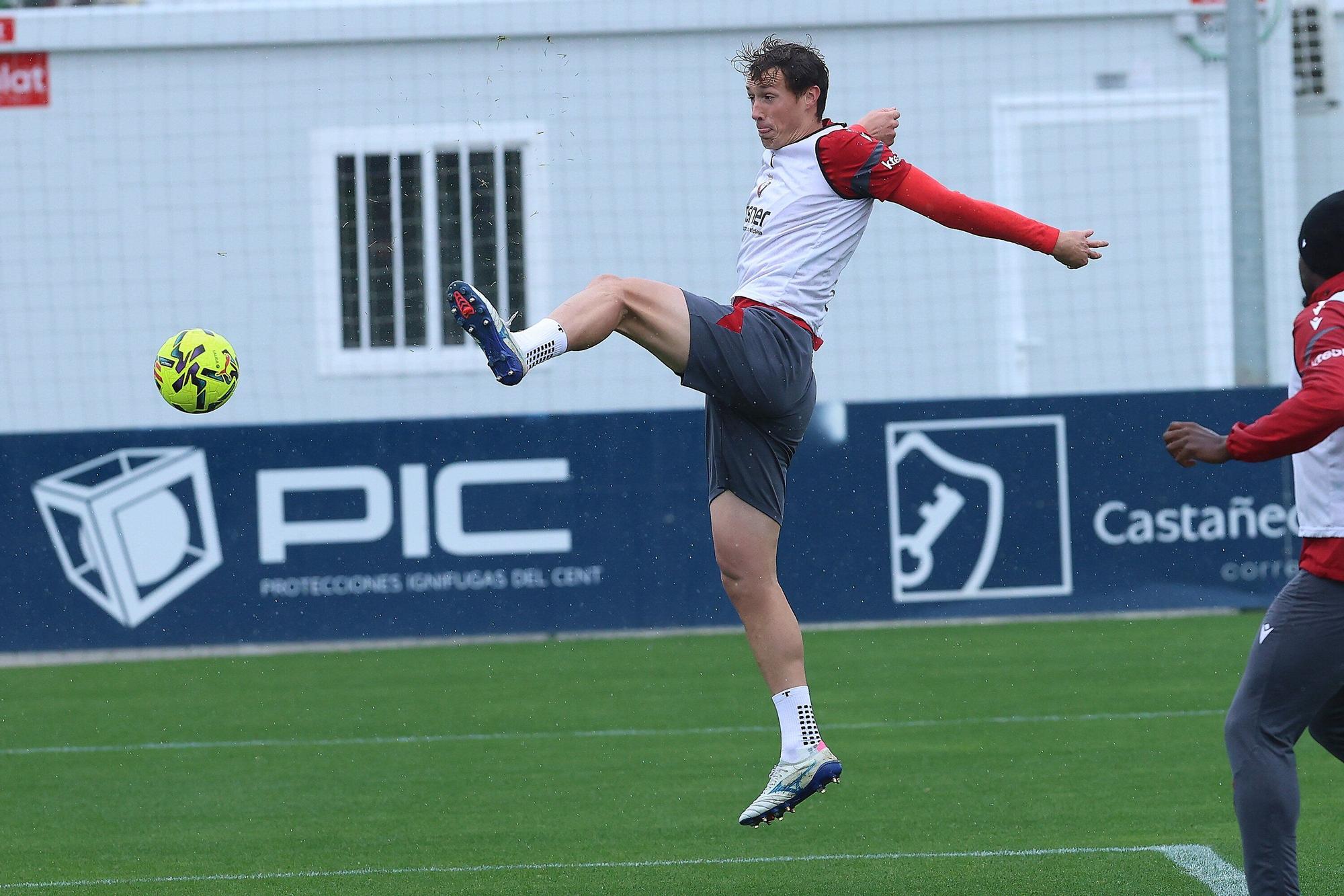 Entrenamiento de Osasuna previo al viaje a Sevilla