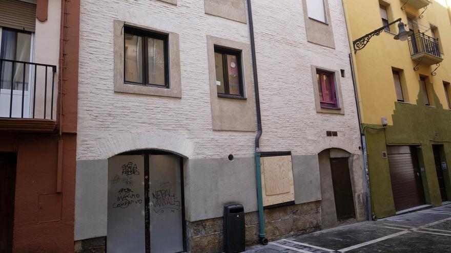 El Ayuntamiento de Pamplona clausura el edificio problemático de Tejería, 41, tras varios años de denuncias