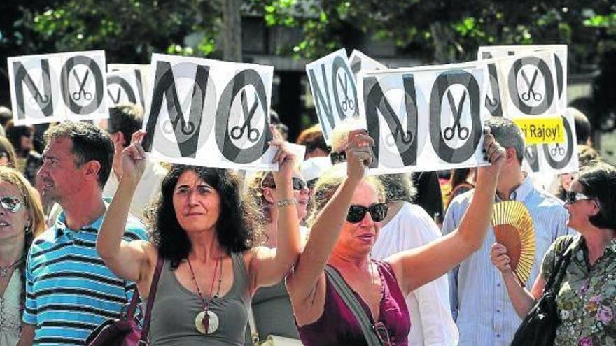 El Gobierno analiza devolver otro 25% de la extra a los funcionarios