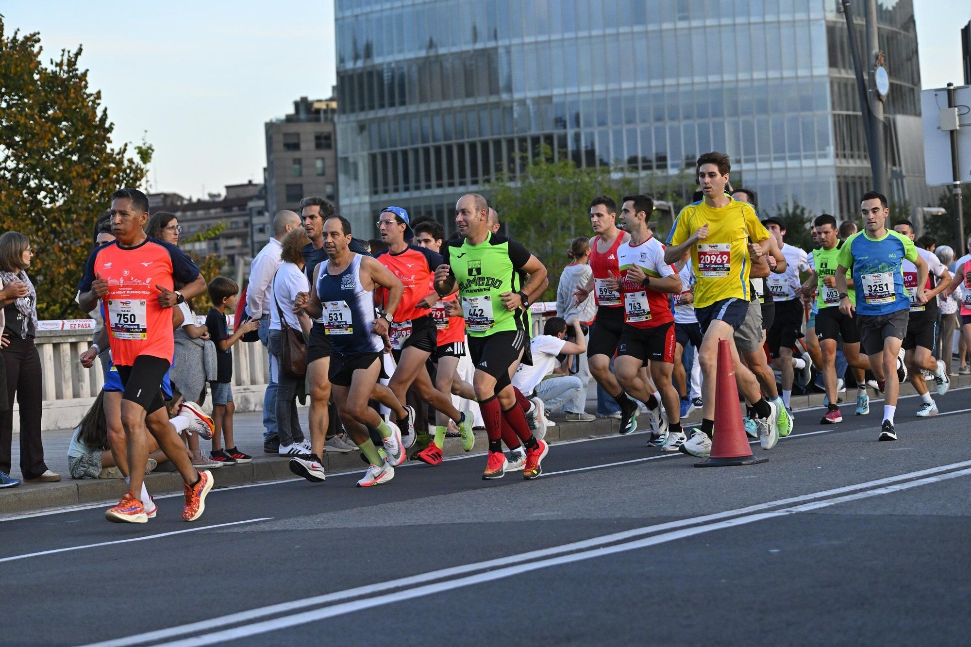 El Bilbao Night Marathon, en imágenes